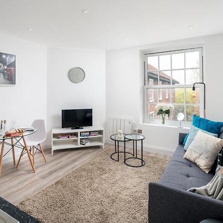 Skyline Serviced Apartments - Seldon Londra Esterno foto