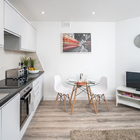 Skyline Serviced Apartments - Seldon Londra Esterno foto