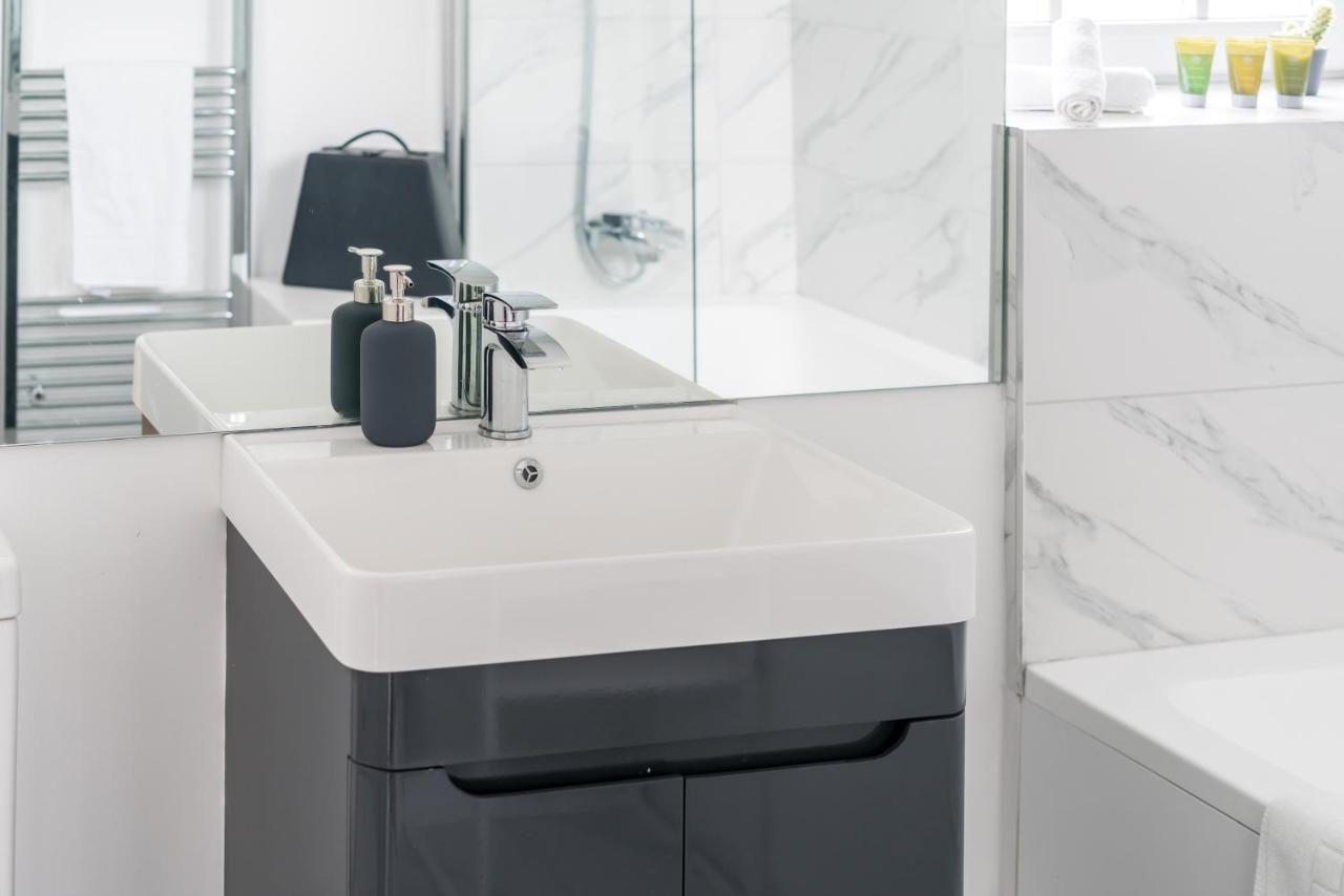 Skyline Serviced Apartments - Seldon Londra Esterno foto